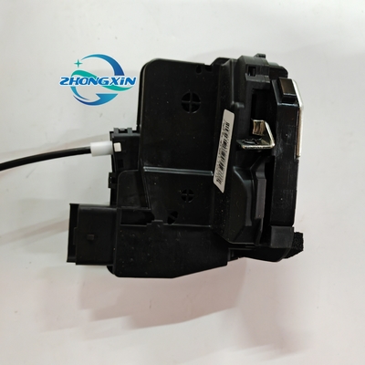 Mecanismo de carrocería de bloqueo de la puerta trasera superior derecha EM2E-6205209 para BYD Dolphin 21.08-