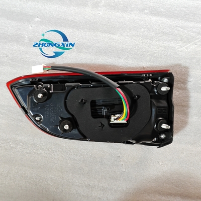 Arrizo EX 18.10-19.04 Lámparas de cola plana para automóviles de Chery izquierda F01 4433040 con voltaje de 12 V