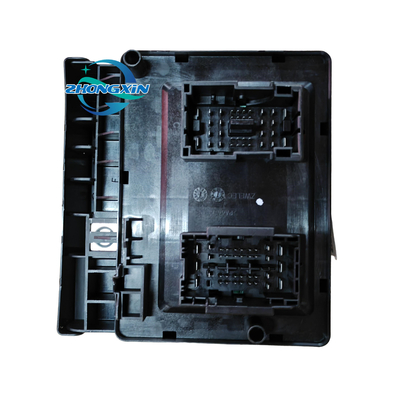 Cubierta inferior de la caja de seguridad del motor delantero de primera generación para BYD SEAL EKEA-3722500A